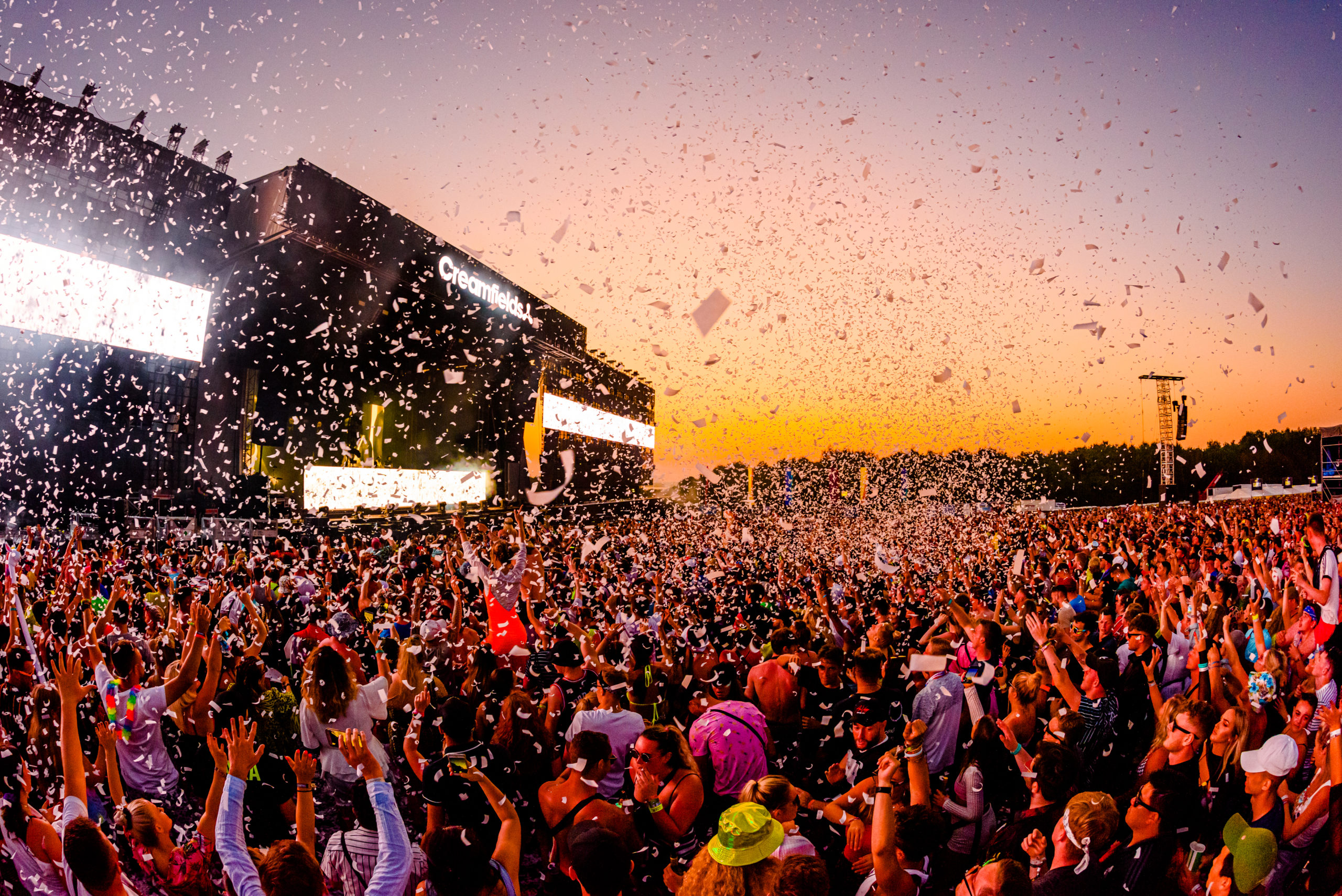 Lire la suite à propos de l’article Destination : Cinch presents Creamfields South !